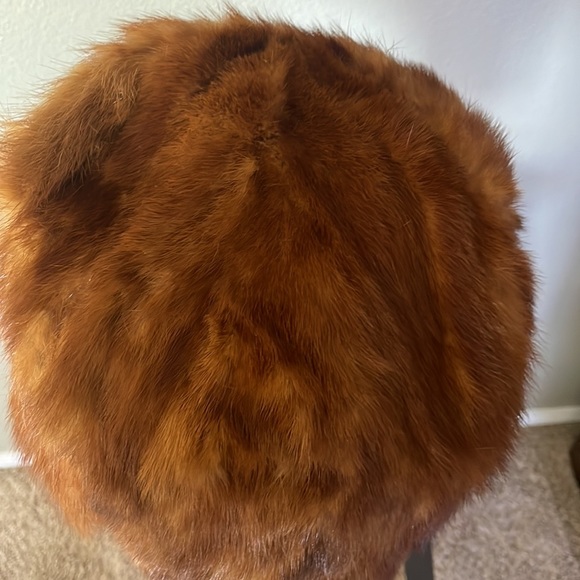 Vintage mink hat custom made by Yórn - Picture 5 of 7